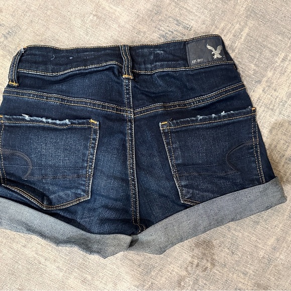Like New American Eagle Outfitters Super Stretch High Rise Shortie - 00 - Picture 2 of 2